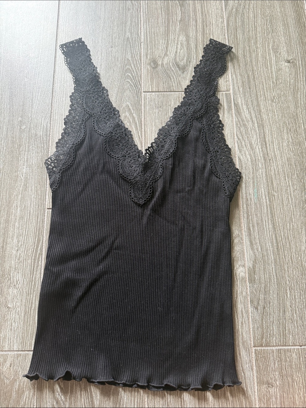 Madewell Black Ribbed Lace-Trim V-Neck Camisole xs